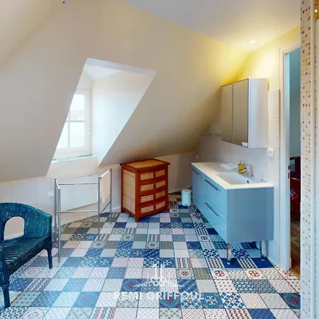 Duplex Traversiere Spacious 100m From The Port 4 Guests