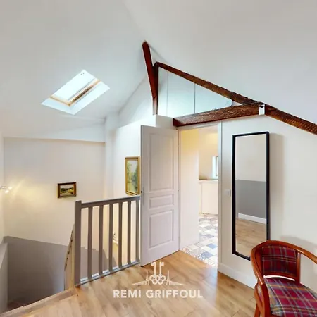 Duplex Traversiere Spacious 100m From The Port 4 Guests Διαμέρισμα *