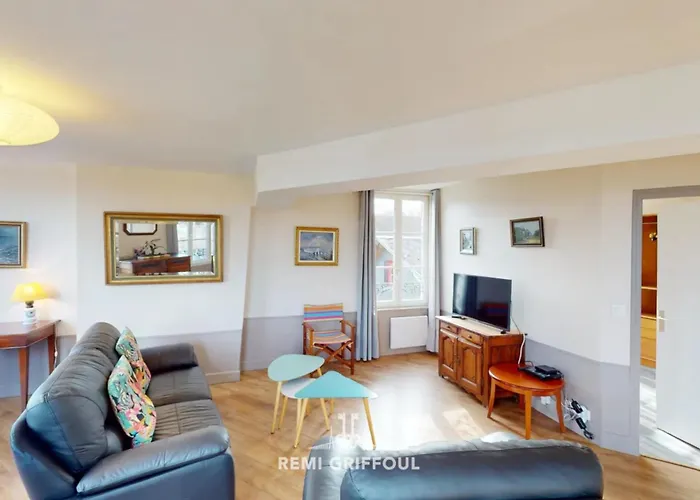 Duplex Traversiere Spacious 100m From The Port 4 Guests アパート *